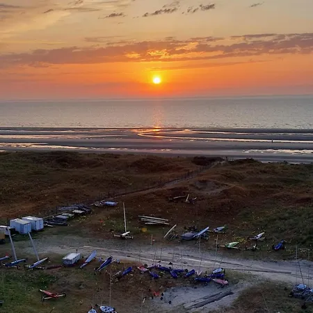 Apartment Zee En Zicht De Panne